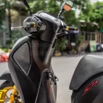SHVN 2017 sơn dàn áo đen mờ phối một số chi tiết nhúng carbon nổi bật